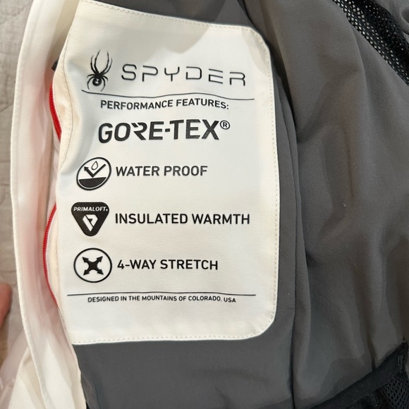 Spyder sky jacket, pants & Bennie - Picture 6 of 12